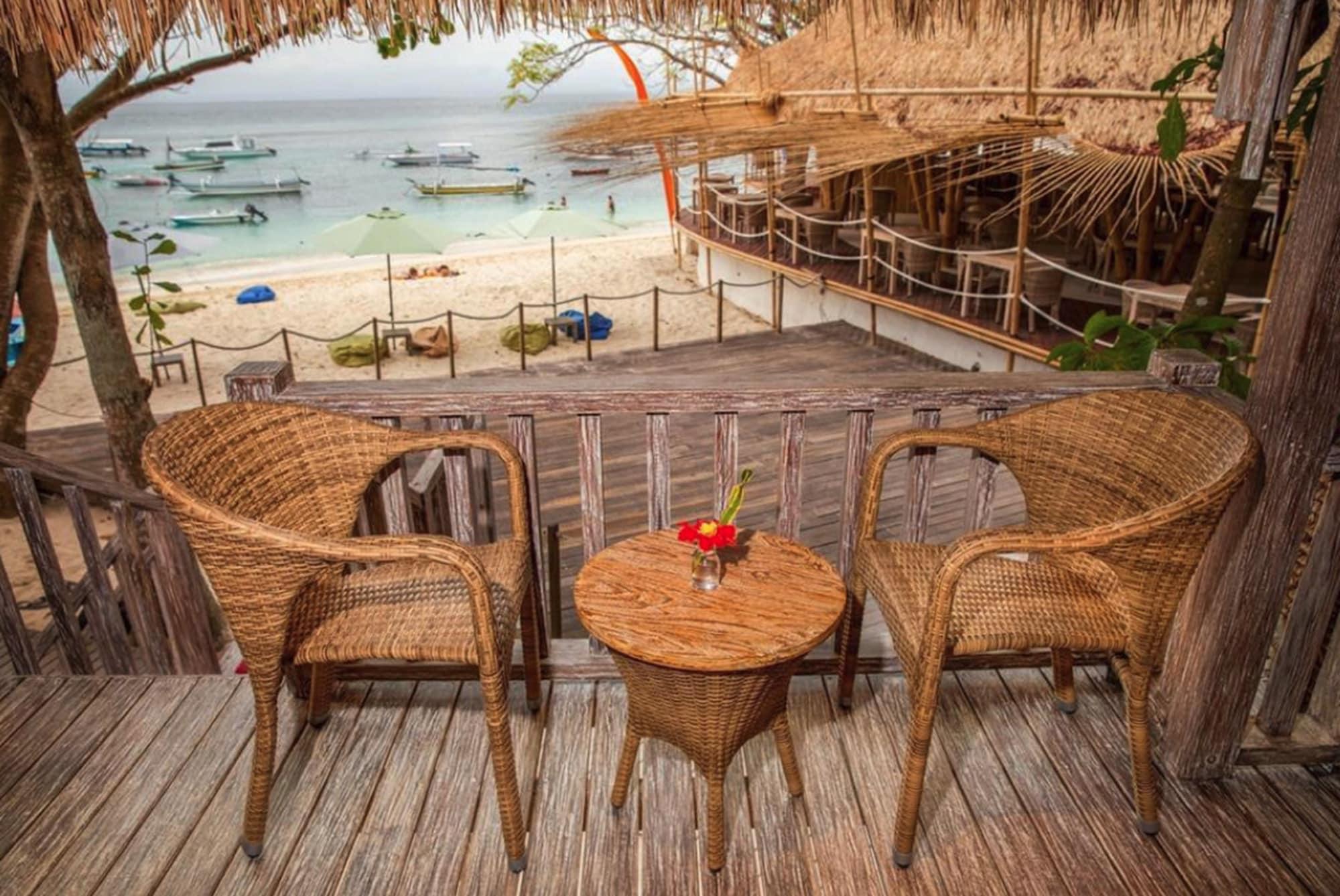Hai Tide Beach Resort Nusa Lembongan  Exterior photo