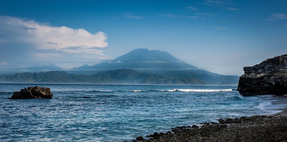 Hai Tide Beach Resort Nusa Lembongan  Exterior photo