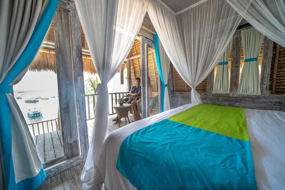 Hai Tide Beach Resort Nusa Lembongan  Exterior photo